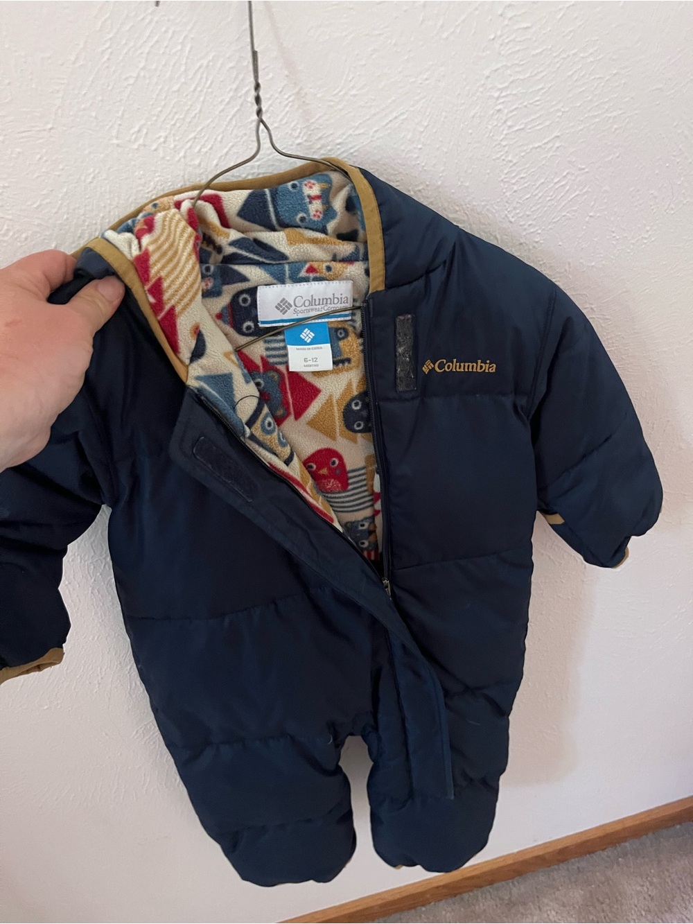 Columbia Snowsuit 6-12 months